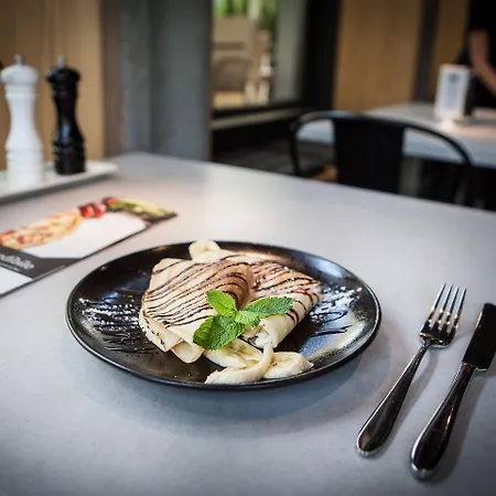 The Loft Adults Only 호텔 4*