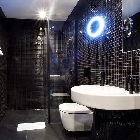 호텔 The Loft Adults Only 4*