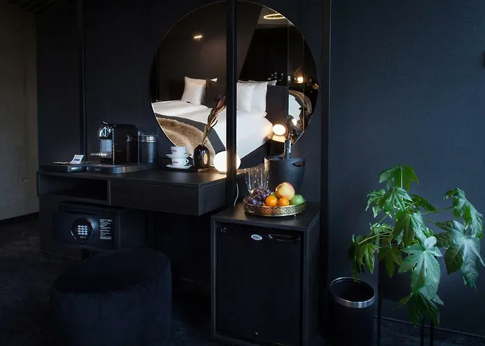 Hotel The Loft Adults Only 4*