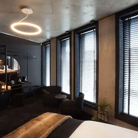 The Loft Adults Only 4*