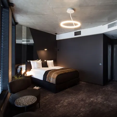 The Loft Adults Only Hotel Cracóvia