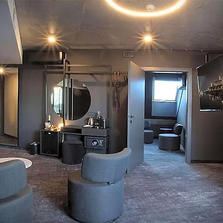 The Loft Adults Only 4* Kraków