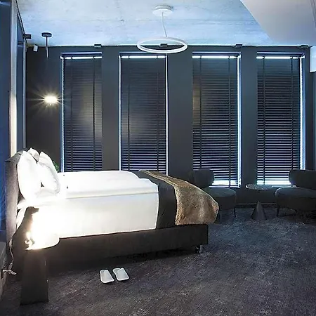 The Loft Adults Only Hotell 4*