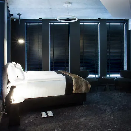 The Loft Adults Only Hotell