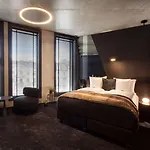 The Loft Adults Only 4*