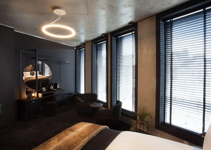 The Loft Adults Only 4*