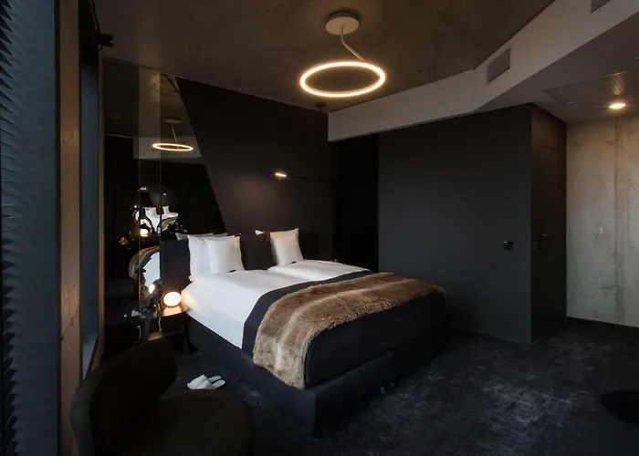The Loft Adults Only 4* Krakow