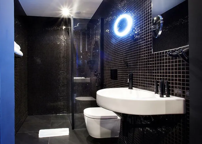 The Loft Adults Only Otel Krakow