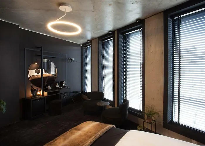 Otel The Loft Adults Only